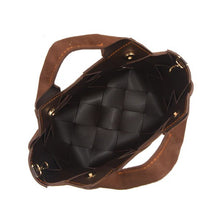 Acer Crossbody Bag – Elegant Brown